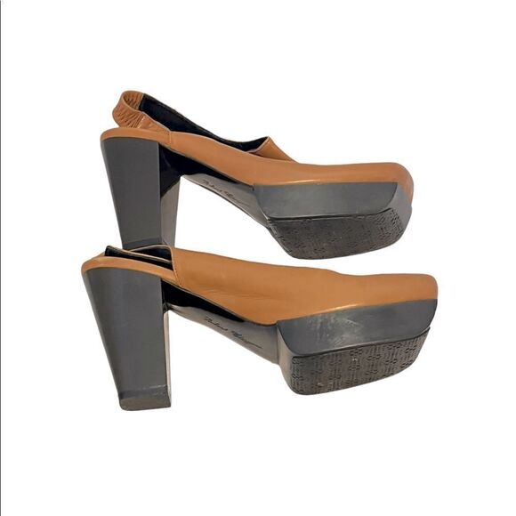 Rich Caramel Sexy Slingback Platform Pumps by Robert Clergerie of Paris Size 9.5 - Picture 10 of 12